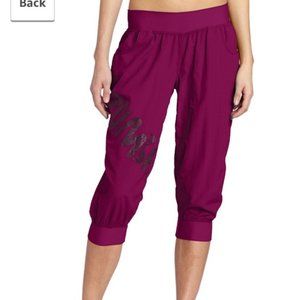 Zumba Fitness Maroon Feelin’ It Cargo Capris